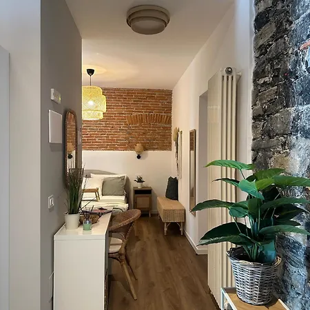 Urban Chic White Apartamento Como