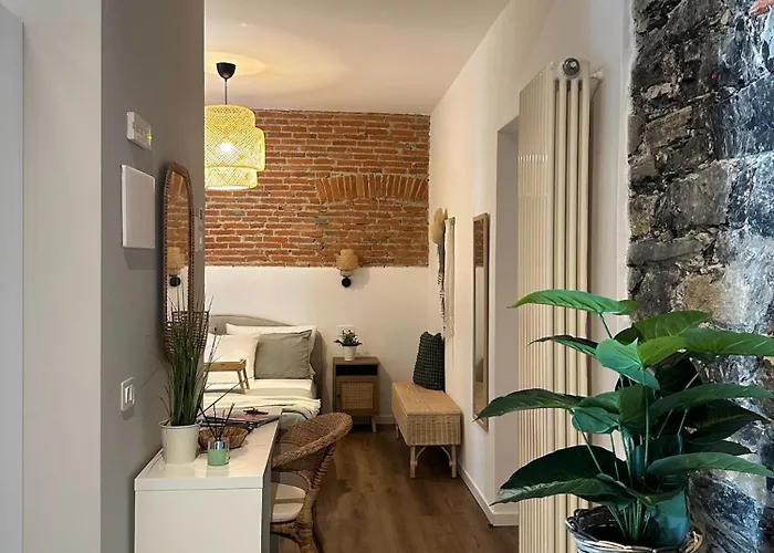 Urban Chic White Appartement Como