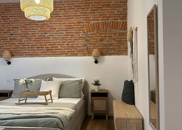 Urban Chic White Appartement Como